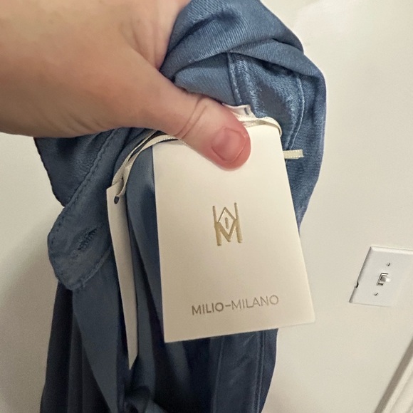 NWT MILIO MILANO  jean blue viscose dress silky‎ looks button down size medium - Picture 5 of 10